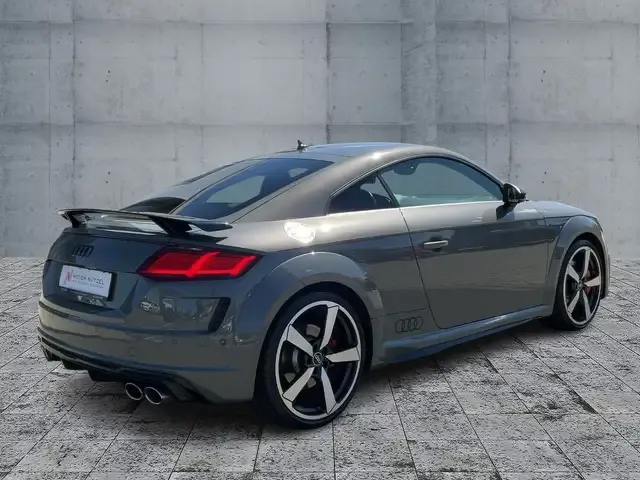 Audi TTS