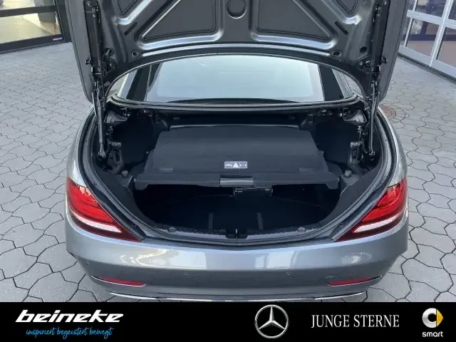 Mercedes-Benz SLC 180