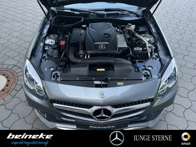 Mercedes-Benz SLC 180