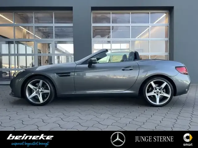 Mercedes-Benz SLC 180