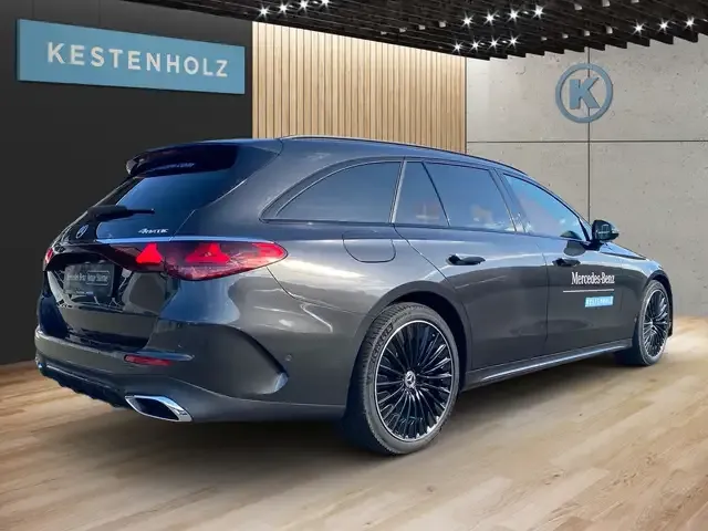 Mercedes-Benz E 300
