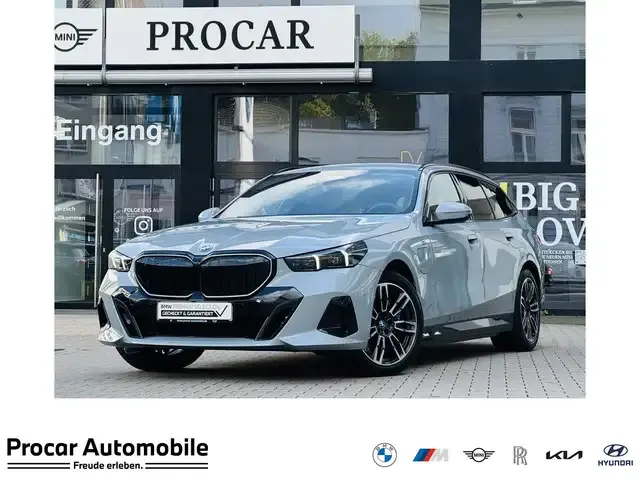 BMW 550