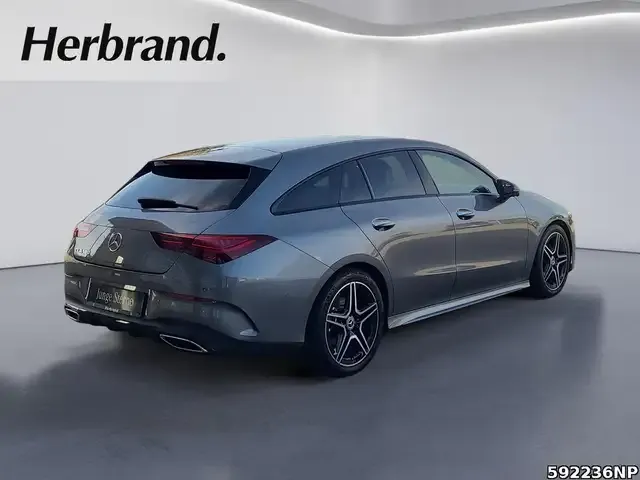 Mercedes-Benz CLA 180