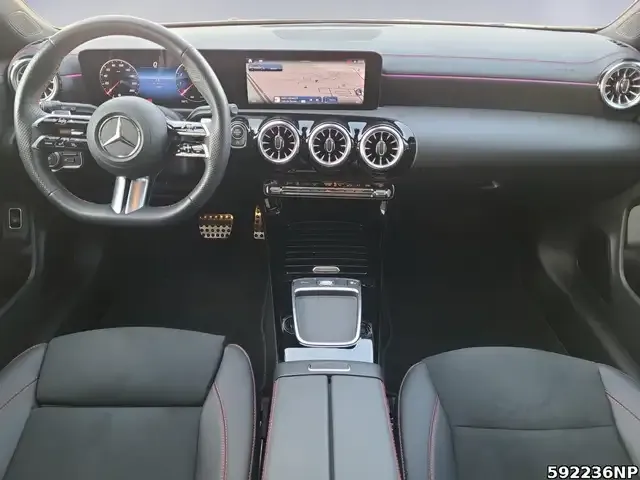 Mercedes-Benz CLA 180