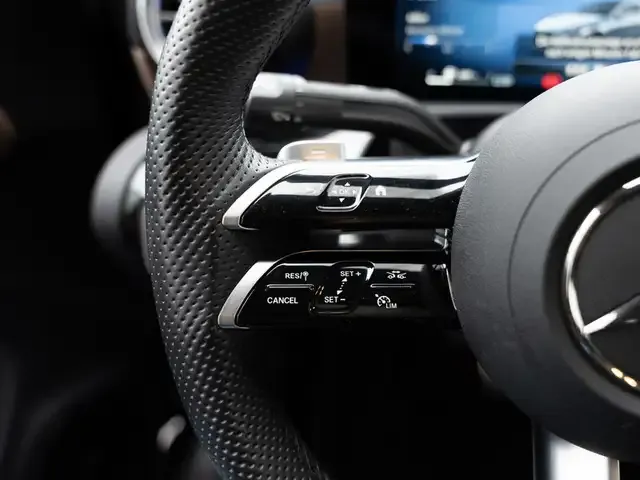 Mercedes-Benz CLA 220