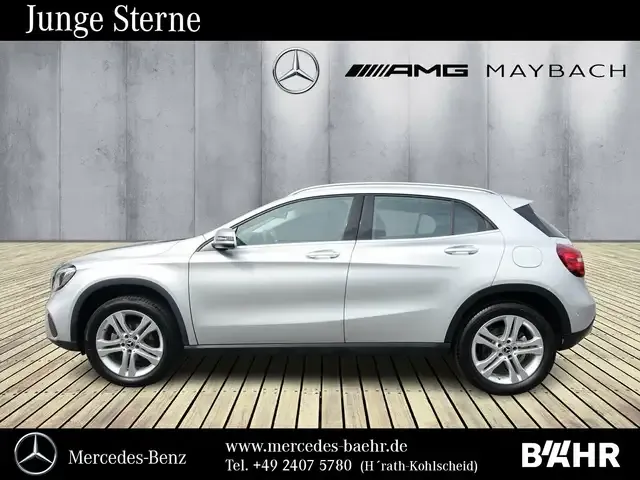Mercedes-Benz GLA 180
