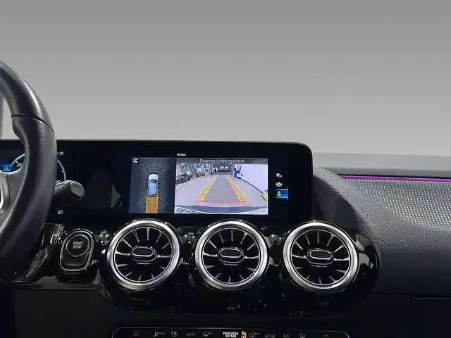 Mercedes-Benz EQA 250