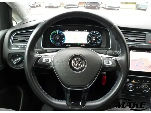 Volkswagen e-Golf