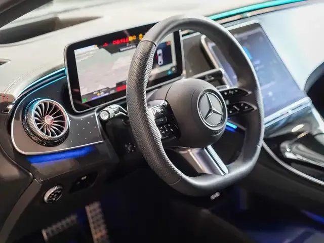 Mercedes-Benz EQE 350