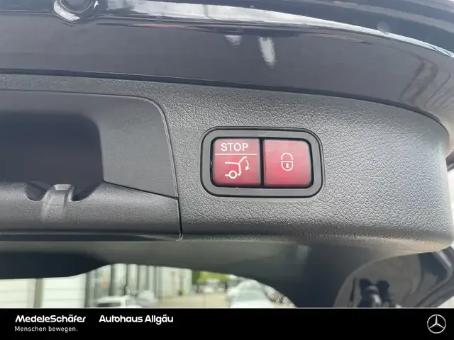 Mercedes-Benz GLA 220