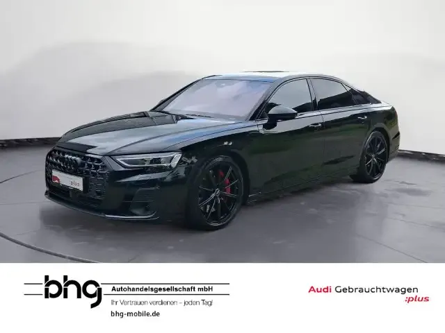 Audi S8