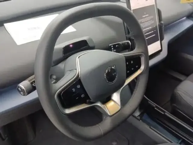 Volvo EX30