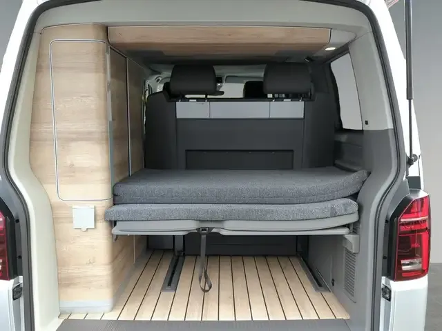 Volkswagen T6.1 California