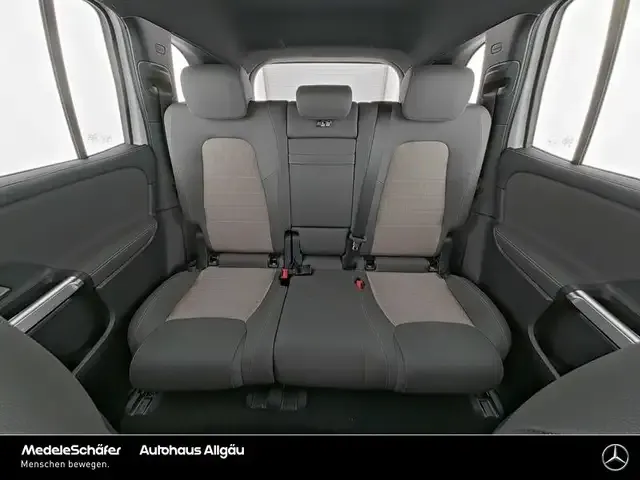 Mercedes-Benz EQB 350