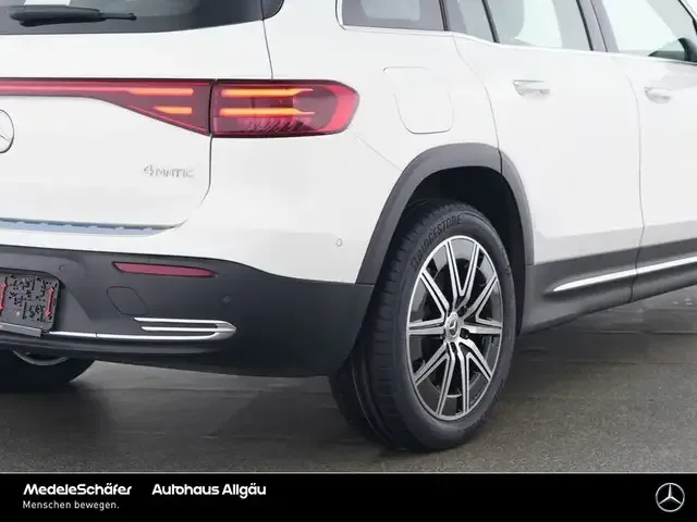 Mercedes-Benz EQB 350