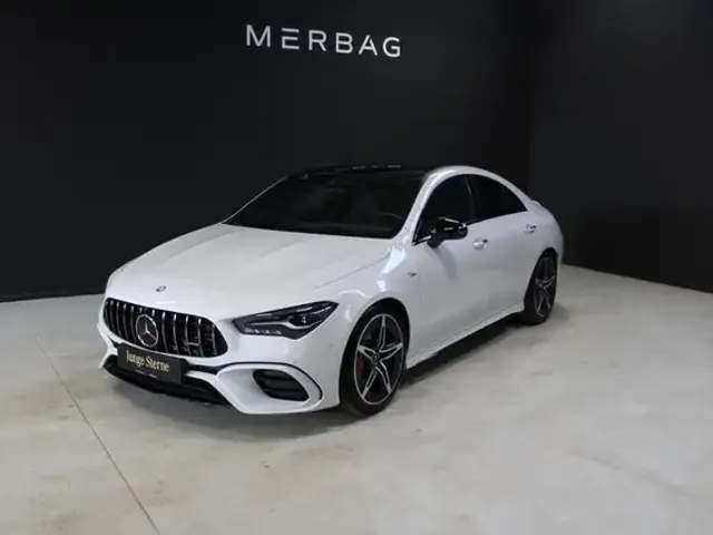 Mercedes-Benz CLA 45 AMG