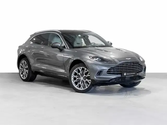 Aston Martin DBX