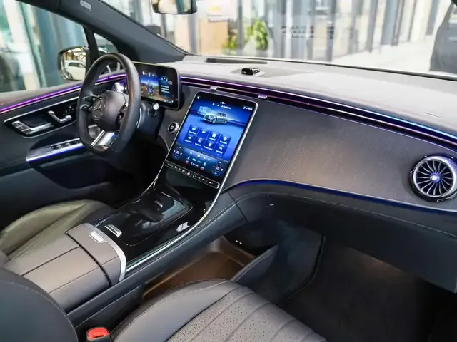 Mercedes-Benz EQE 350