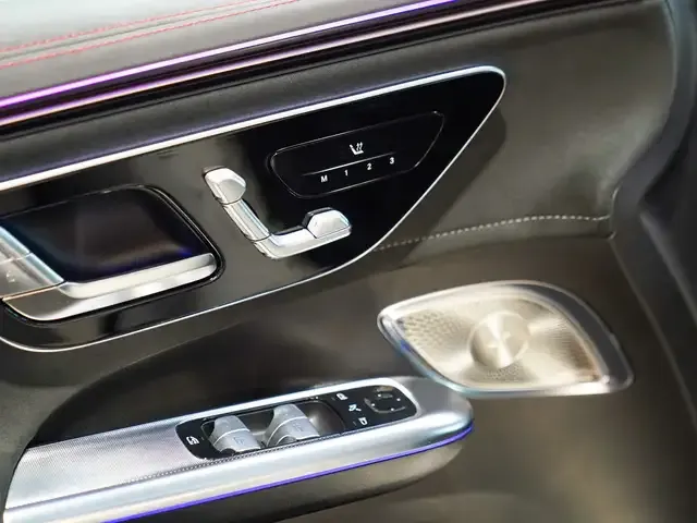 Mercedes-Benz EQE 350