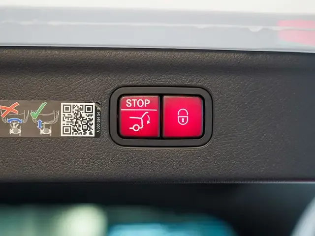 Mercedes-Benz EQE 350