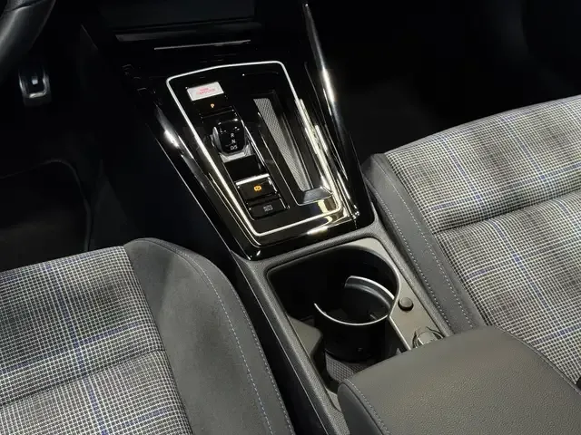 Volkswagen Golf GTE