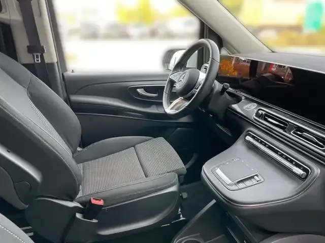 Mercedes-Benz EQV 300