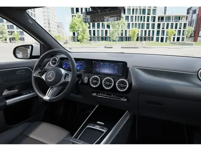 Mercedes-Benz EQA 300