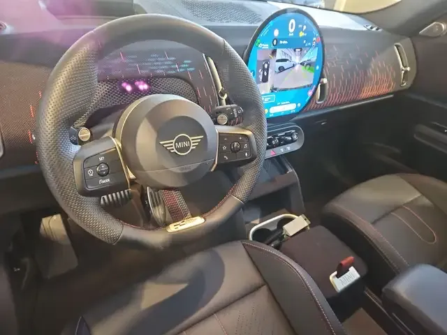 MINI John Cooper Works Countryman