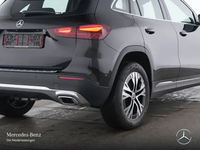 Mercedes-Benz GLA 180