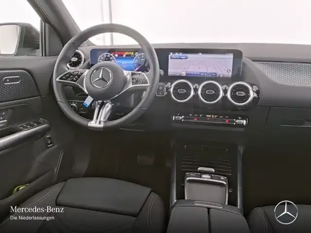 Mercedes-Benz GLA 180