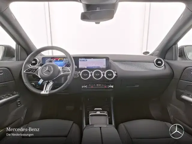 Mercedes-Benz GLA 180