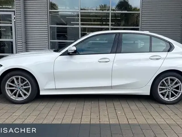 BMW 318