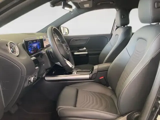 Mercedes-Benz EQA 350