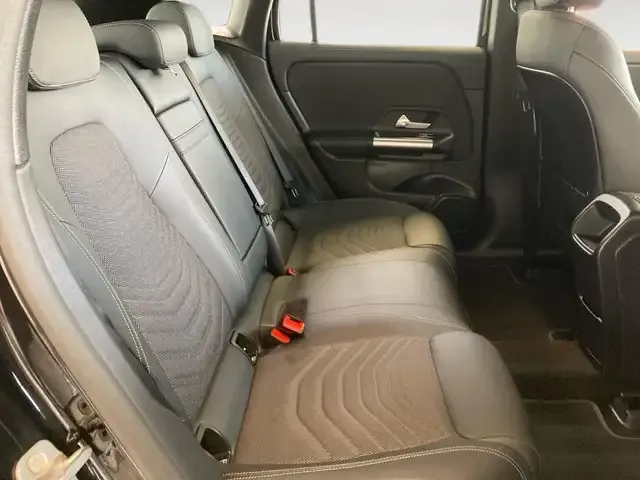 Mercedes-Benz EQA 350