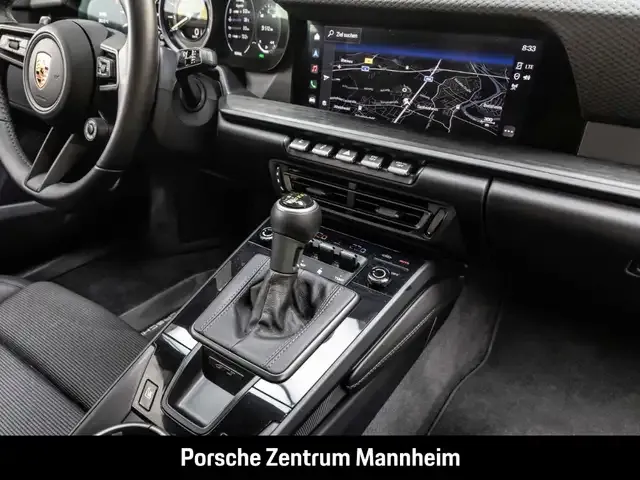 Porsche 992