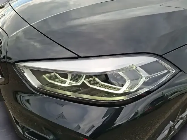 BMW 128