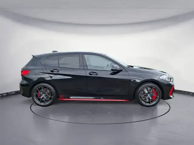 BMW 128