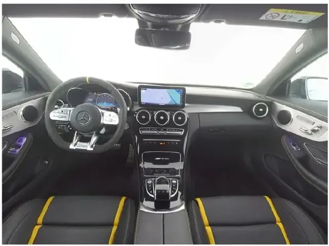 Mercedes-Benz C 63 AMG