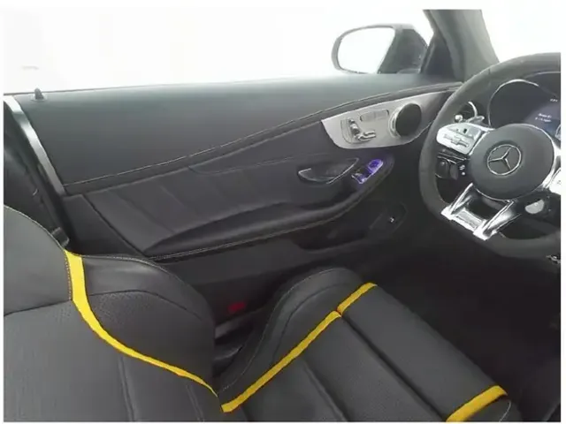 Mercedes-Benz C 63 AMG