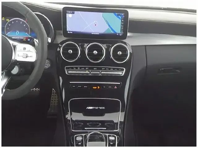 Mercedes-Benz C 63 AMG