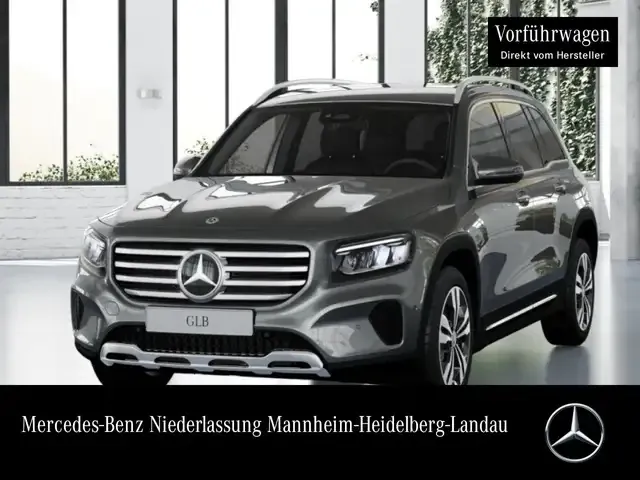 Mercedes-Benz GLB 200