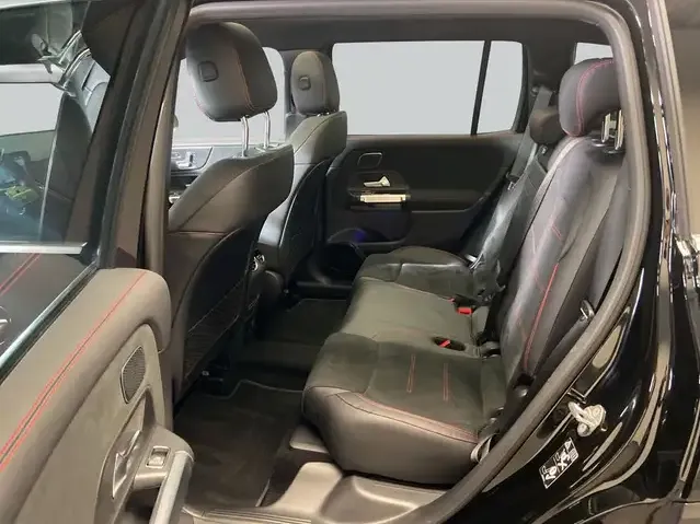 Mercedes-Benz GLB 250