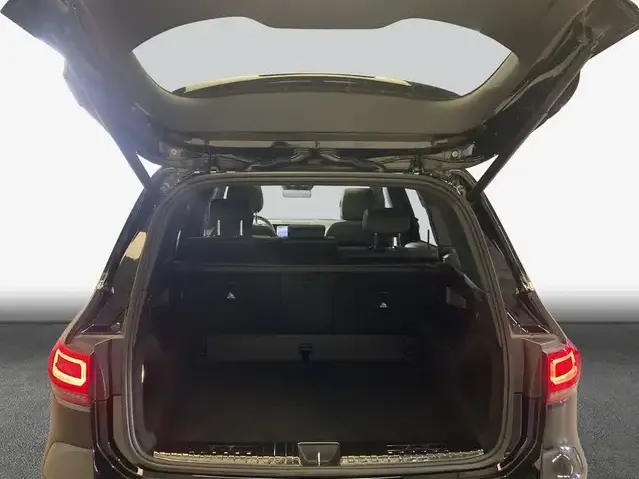 Mercedes-Benz GLB 250