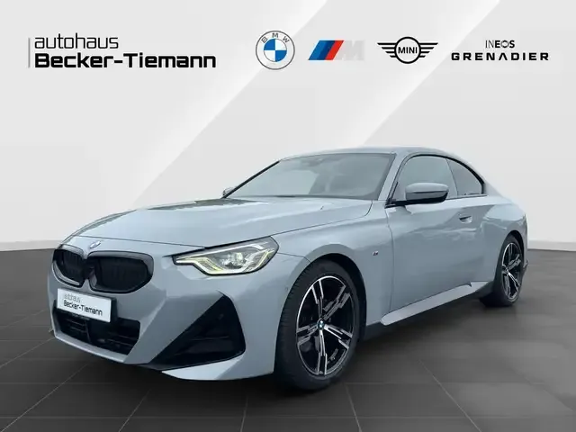 BMW 220