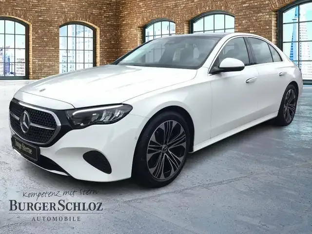 Mercedes-Benz E 220