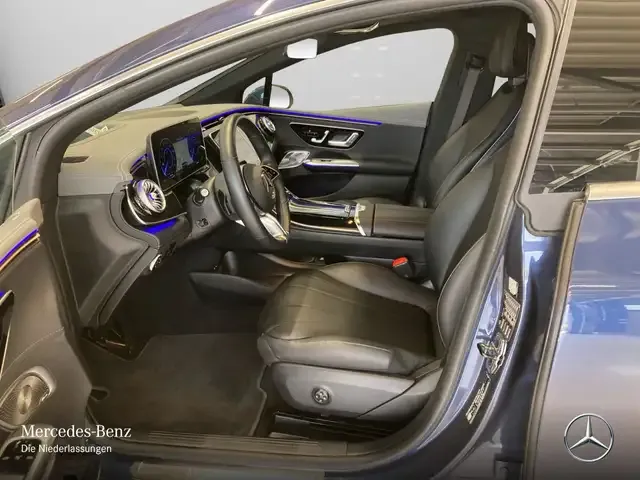 Mercedes-Benz EQE 300
