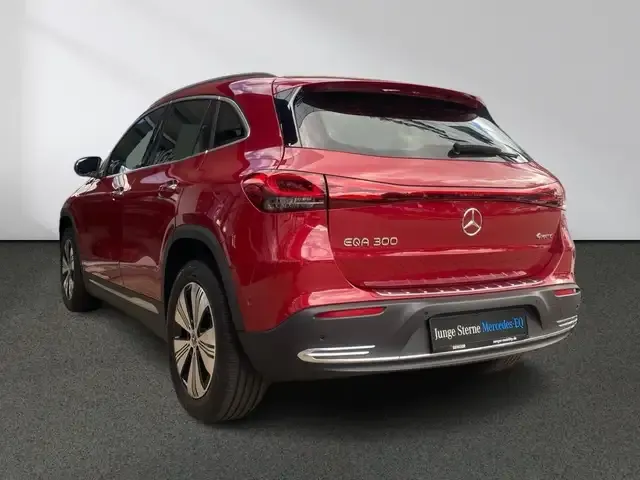 Mercedes-Benz EQA 300