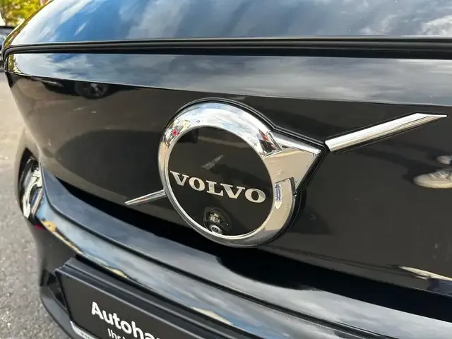 Volvo EX40