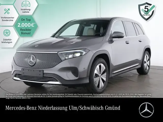 Mercedes-Benz EQB 250