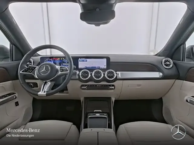 Mercedes-Benz EQB 250